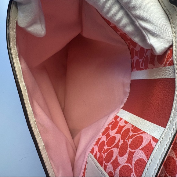 Coach Chelsea Signature Heritage Striped Tote - Picture 8 of 12